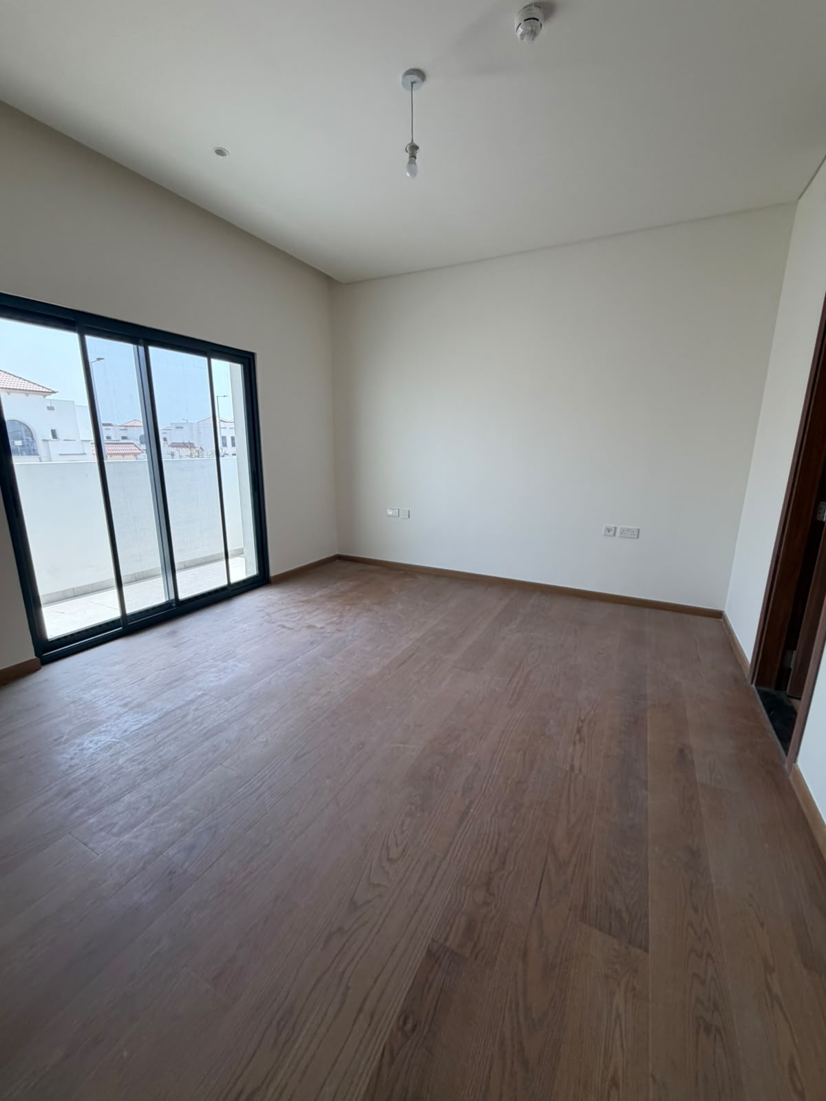 4BR+Maid villa Fay al Reeman N4